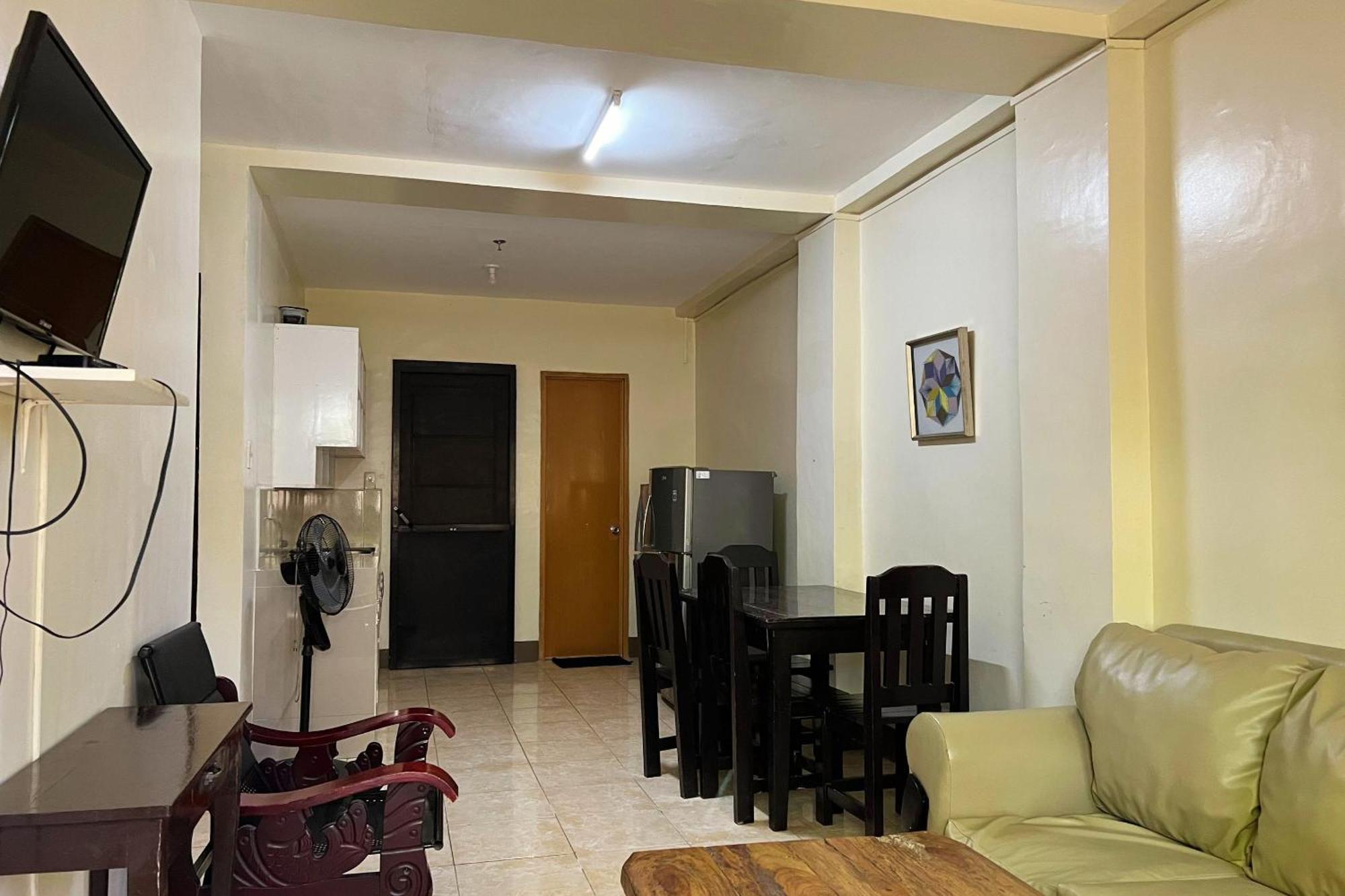 Sta Rosa Inn Iloilo Powered By Cocotel Номер фото